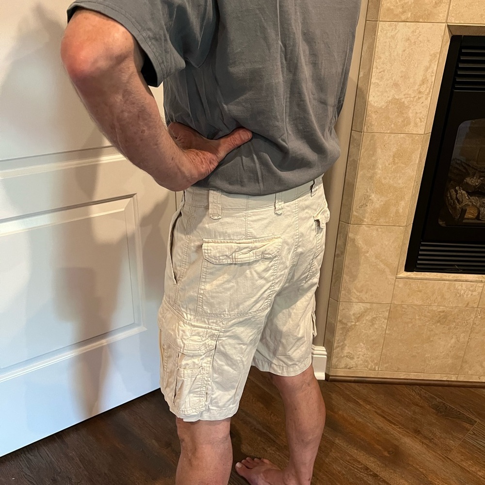 Chaps Cargo Shorts - Picture 2 of 6